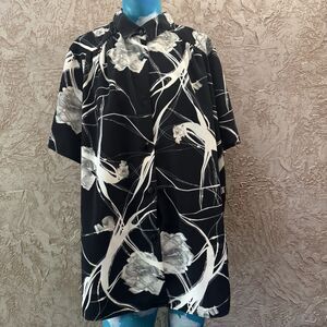 A Personal Touch Blouse 3X Made in USA Black White Abstract Floral Button Shirt